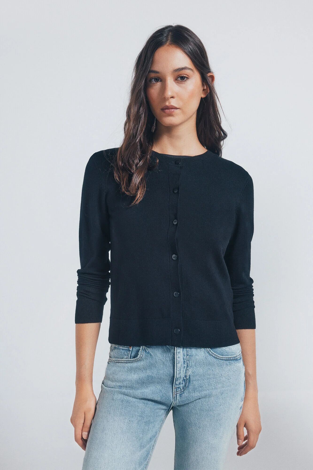 Cardigan Boutonné À Col Rond En Viscose