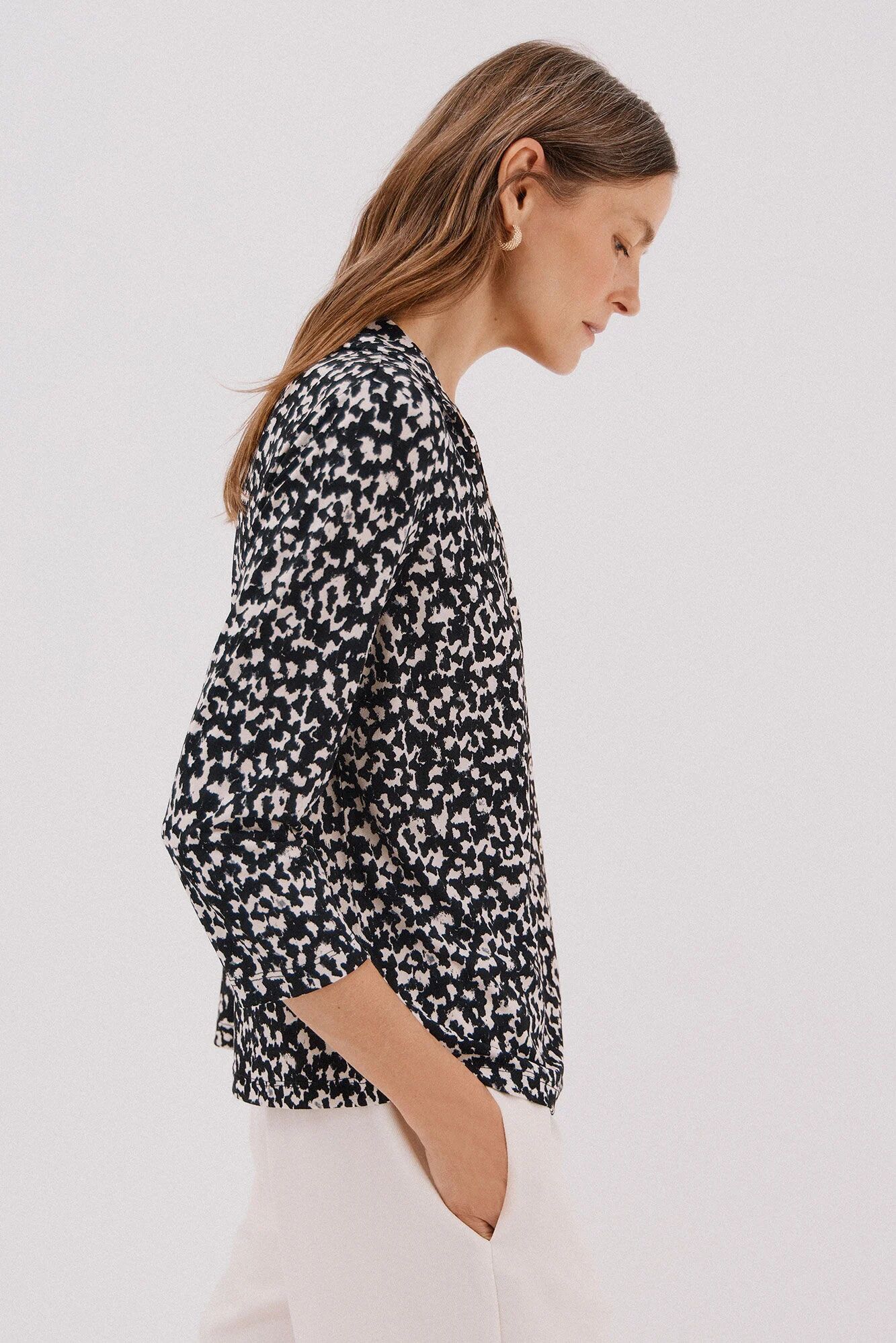 Chemise À Boutons Élastiques thumbnail 2