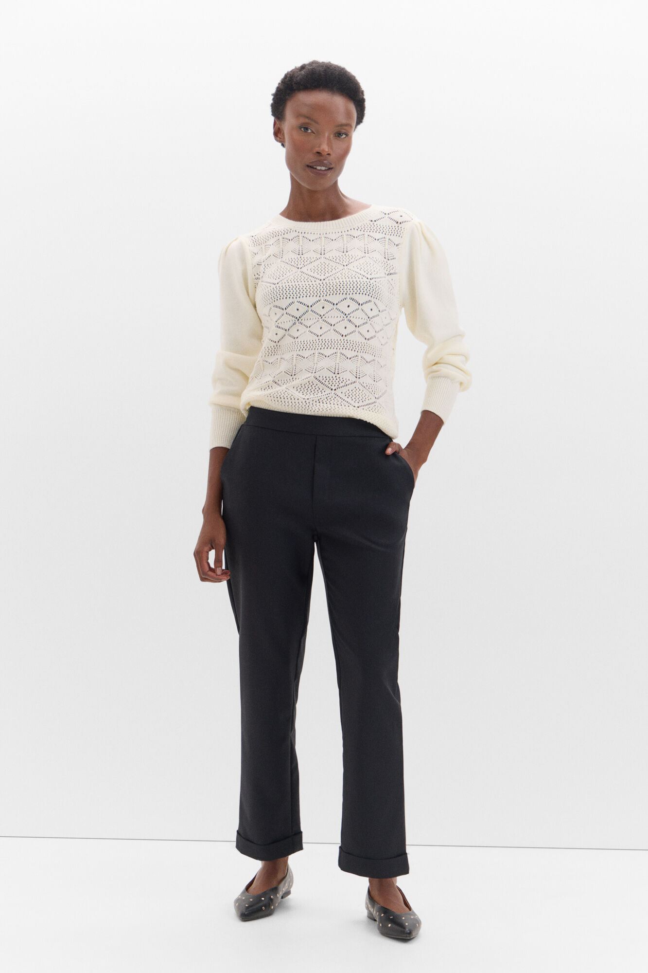 Pantalon droit avec dos élastiqué