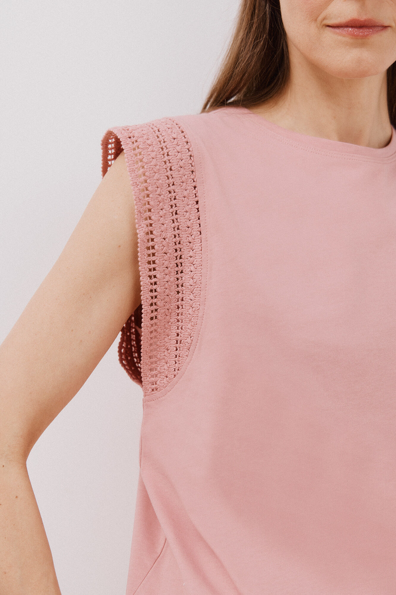 T-shirt à manches crochetées thumbnail 4