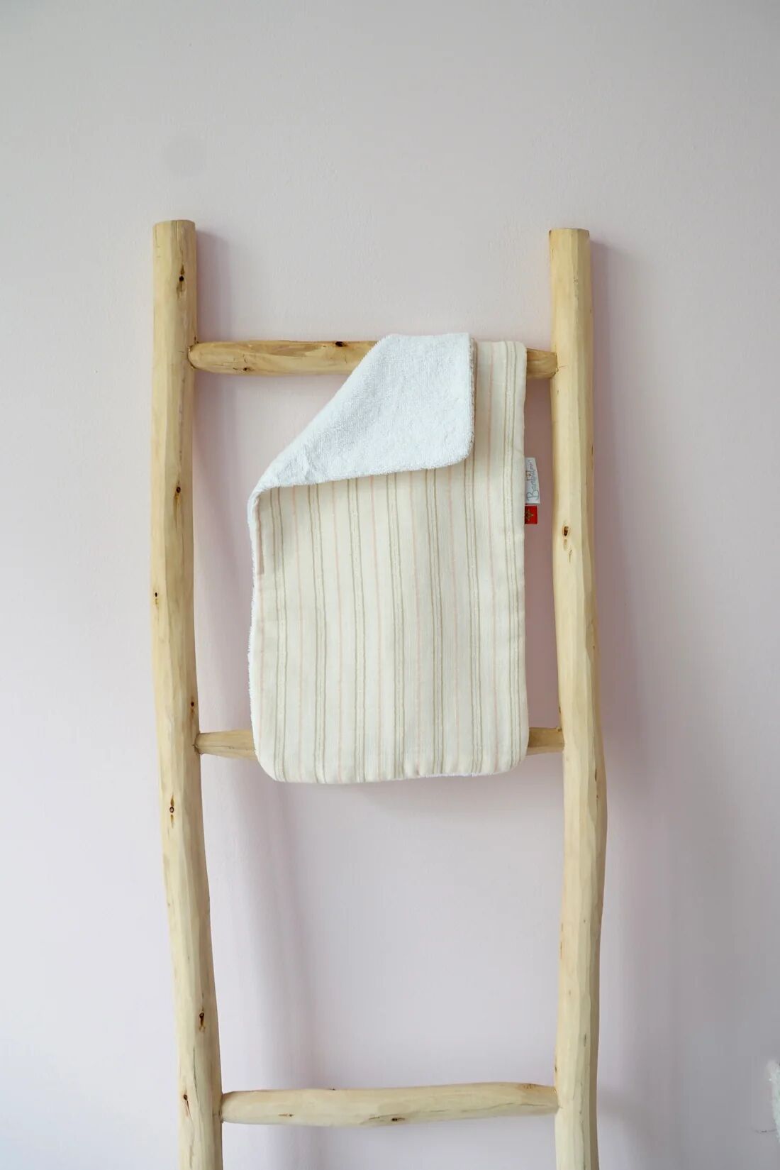 Serviette De Rot Bavoir Dépaule Gaze Ivoire Rayé Rose