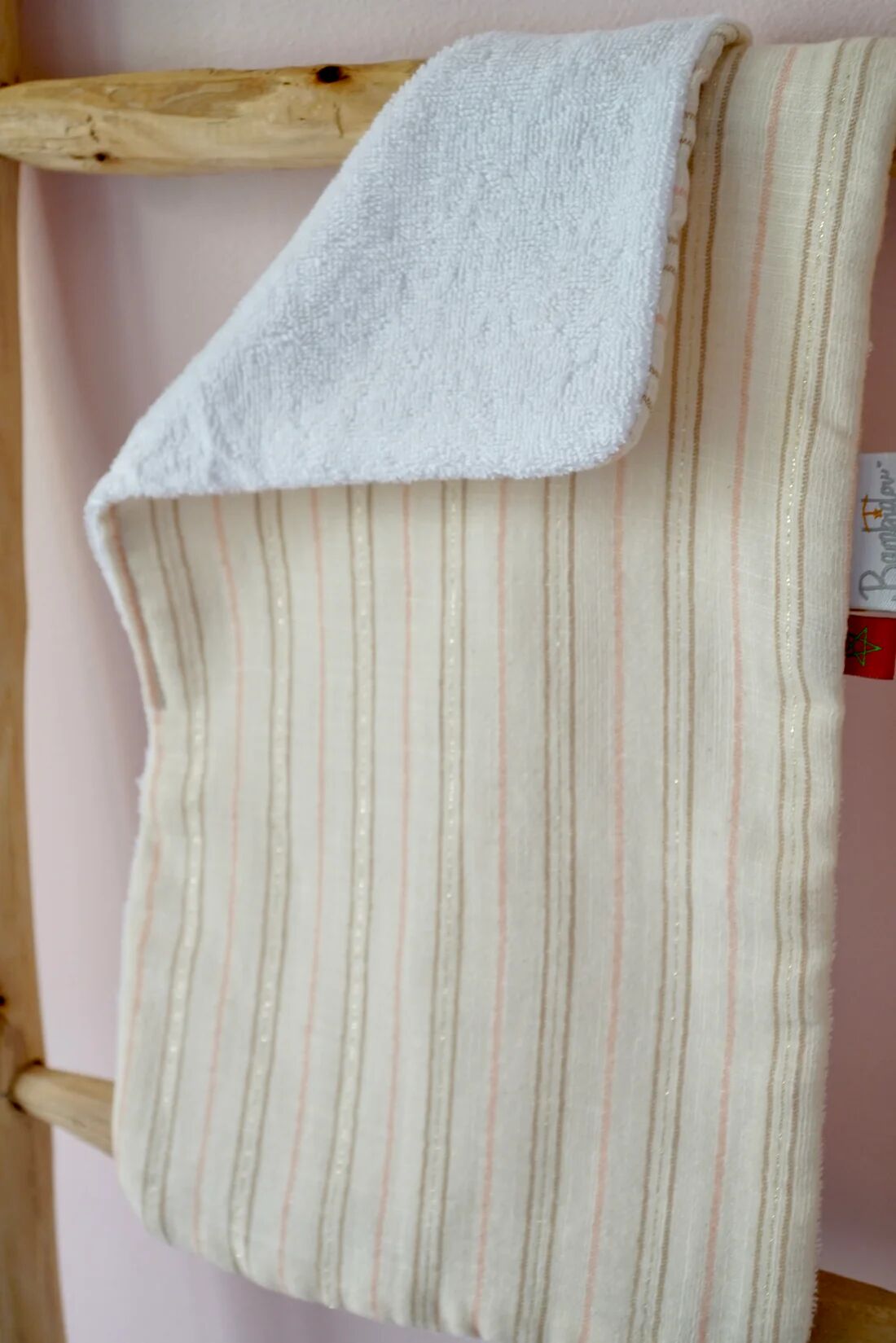 Serviette De Rot Bavoir Dépaule Gaze Ivoire Rayé Rose thumbnail 4