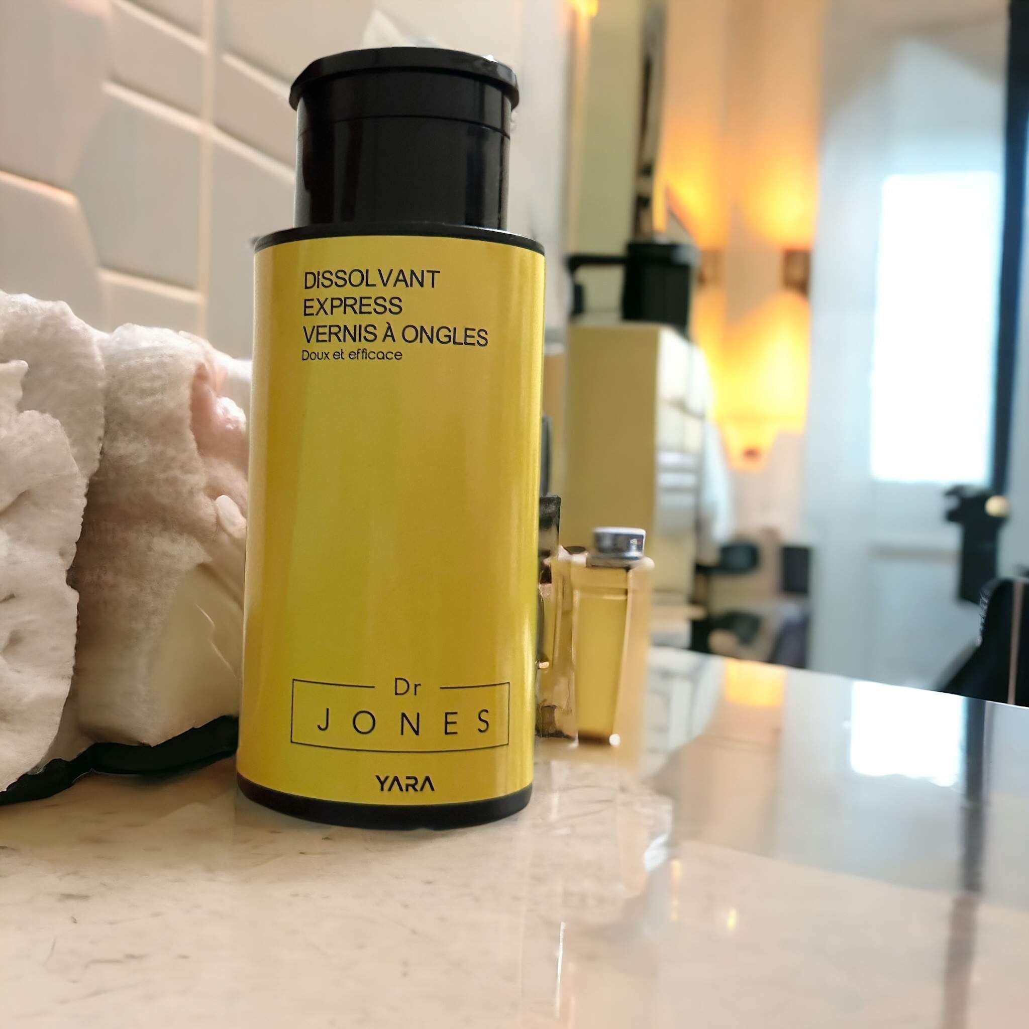 Dissolvant Express Vernis À Ongles Dr Jones - Yara (version Jaune)