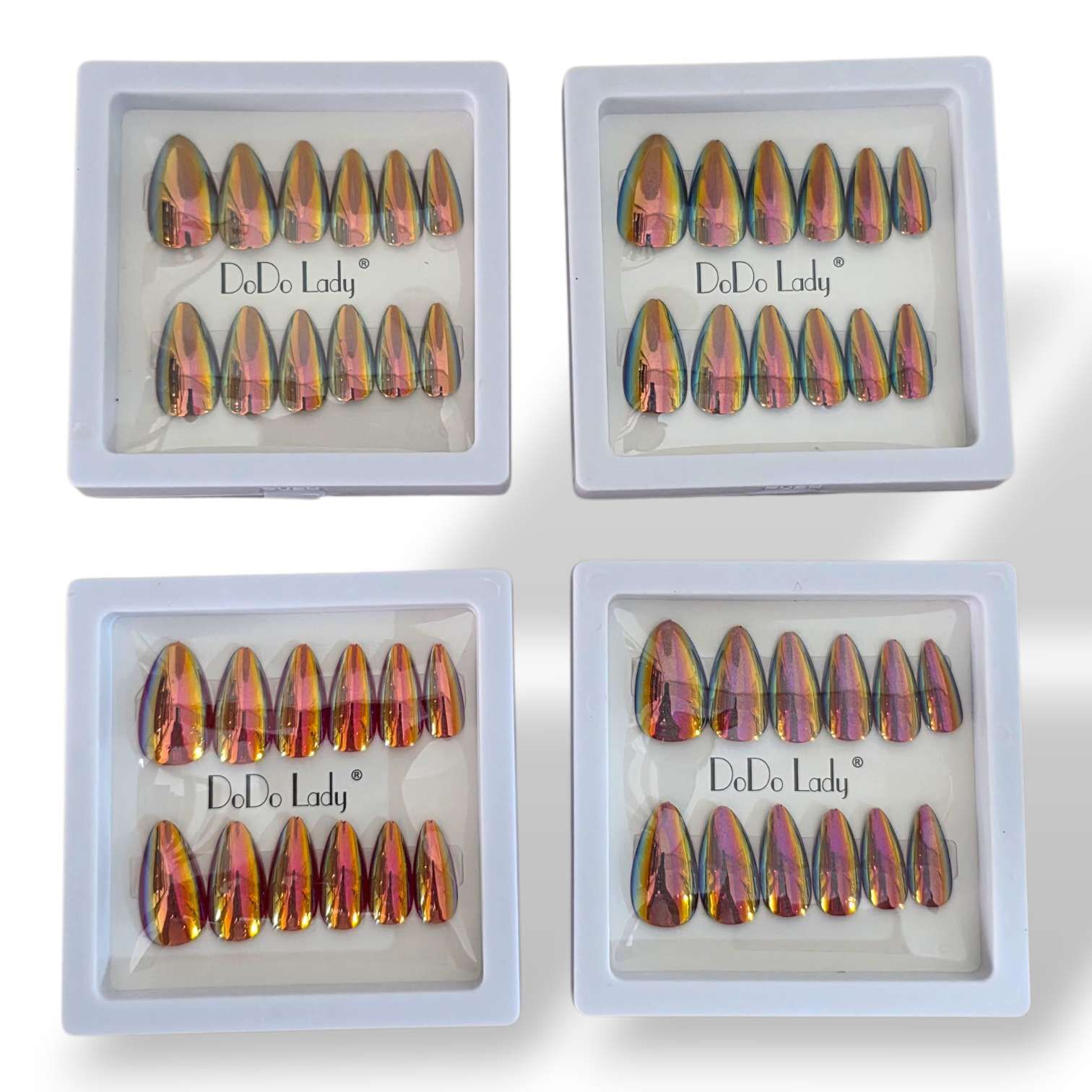 Une Pièce Faux Ongles – Effet Chrome / Holographique
