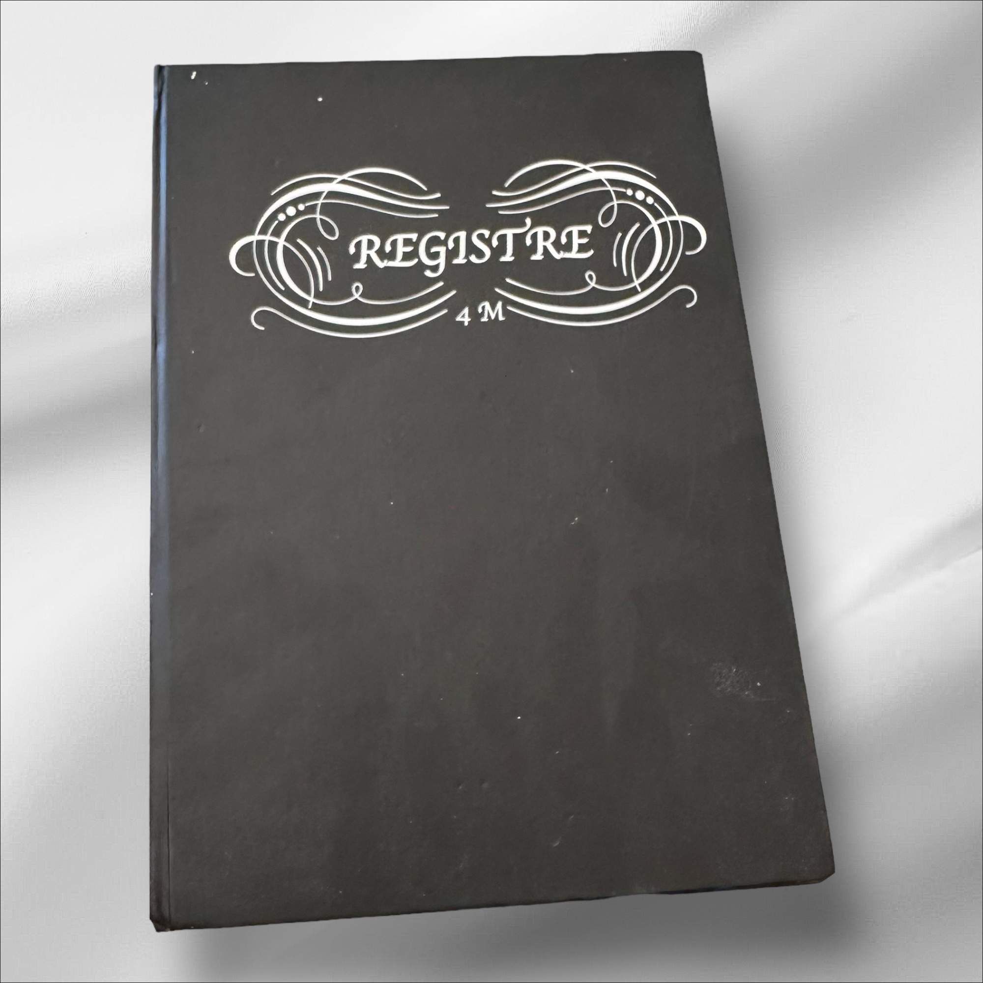 Registre 4m - Couverture Noir Élégante