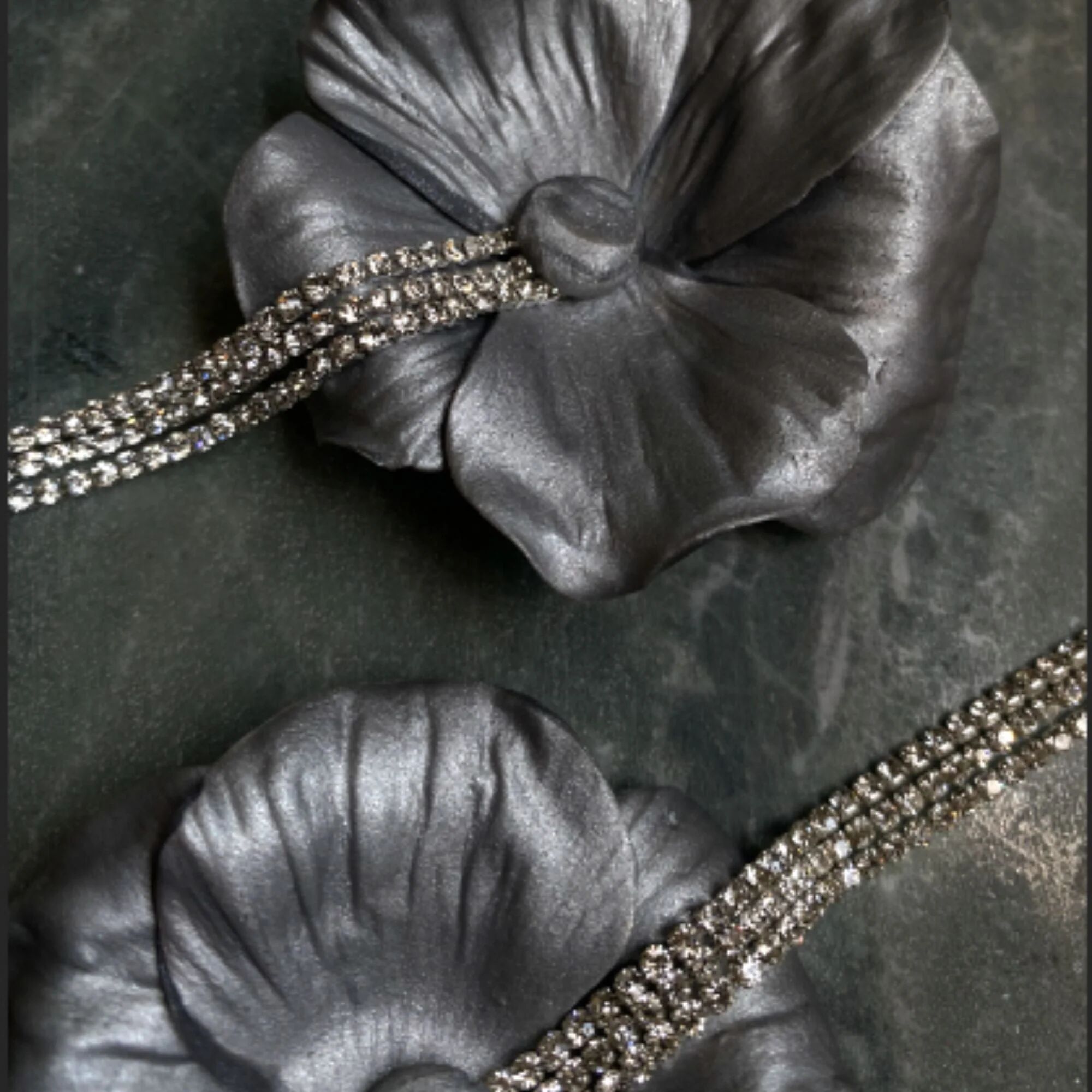 Oum Earrings