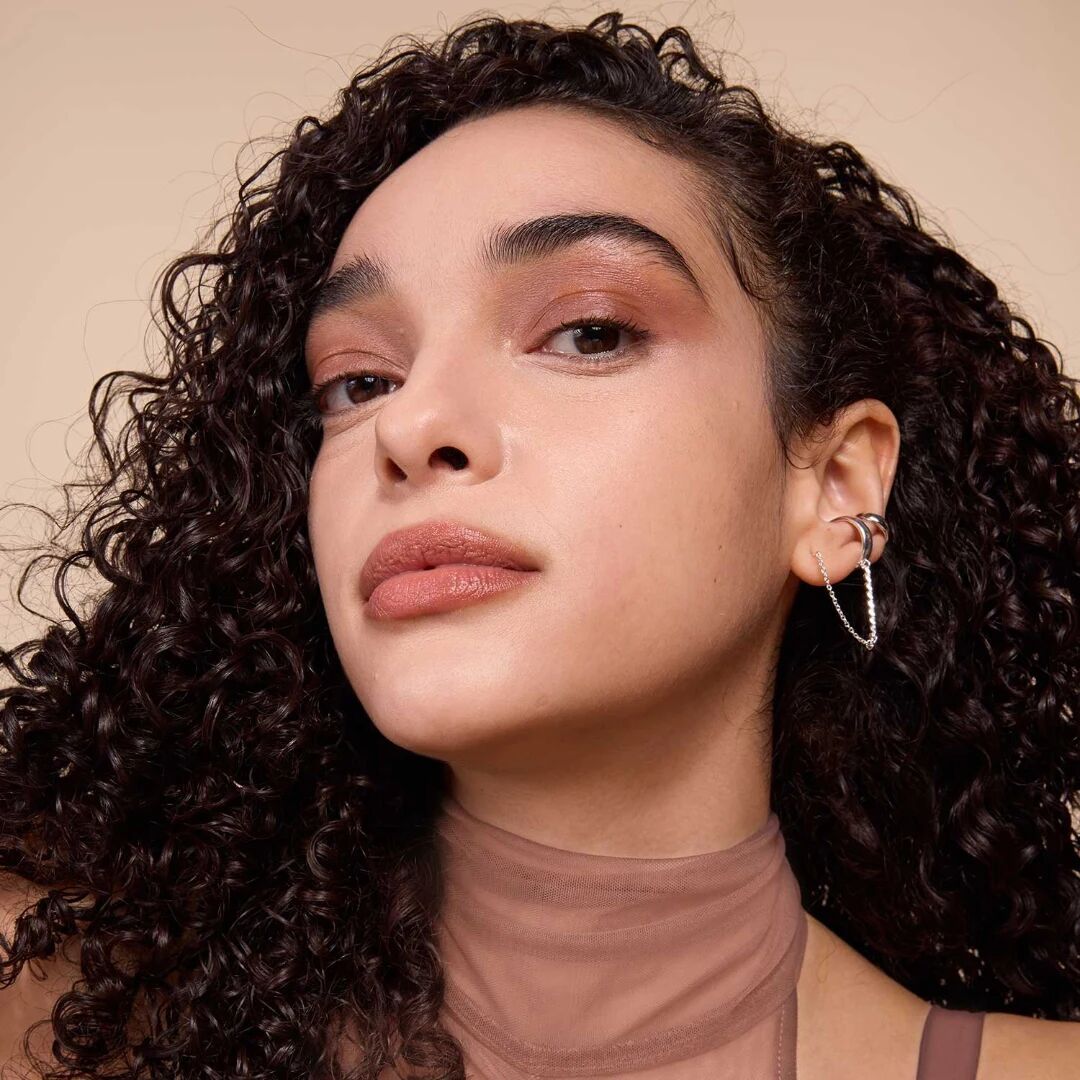 Lifter Serum Concealer Radiant – Anti-cernes Sérum Haute Couvrance thumbnail 4