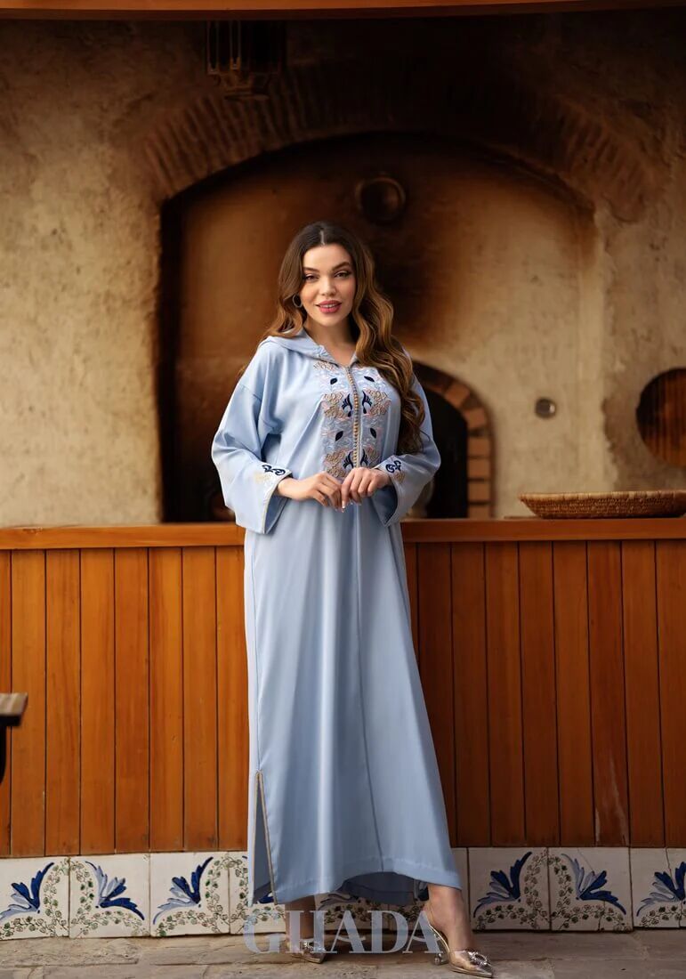 Djellaba Makhzaniya Avec Broderie En Skalli