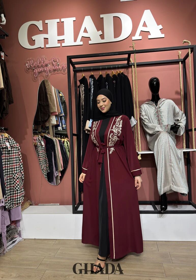 Abaya Bordeaux Avec Broderie thumbnail 3