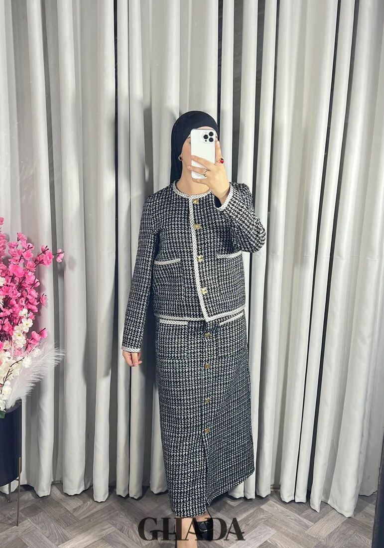 Ensemble Veste Et Jupe En Tweed thumbnail 3
