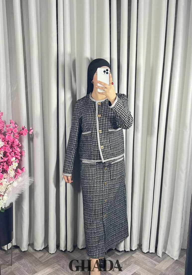 Ensemble Veste Et Jupe En Tweed thumbnail 4