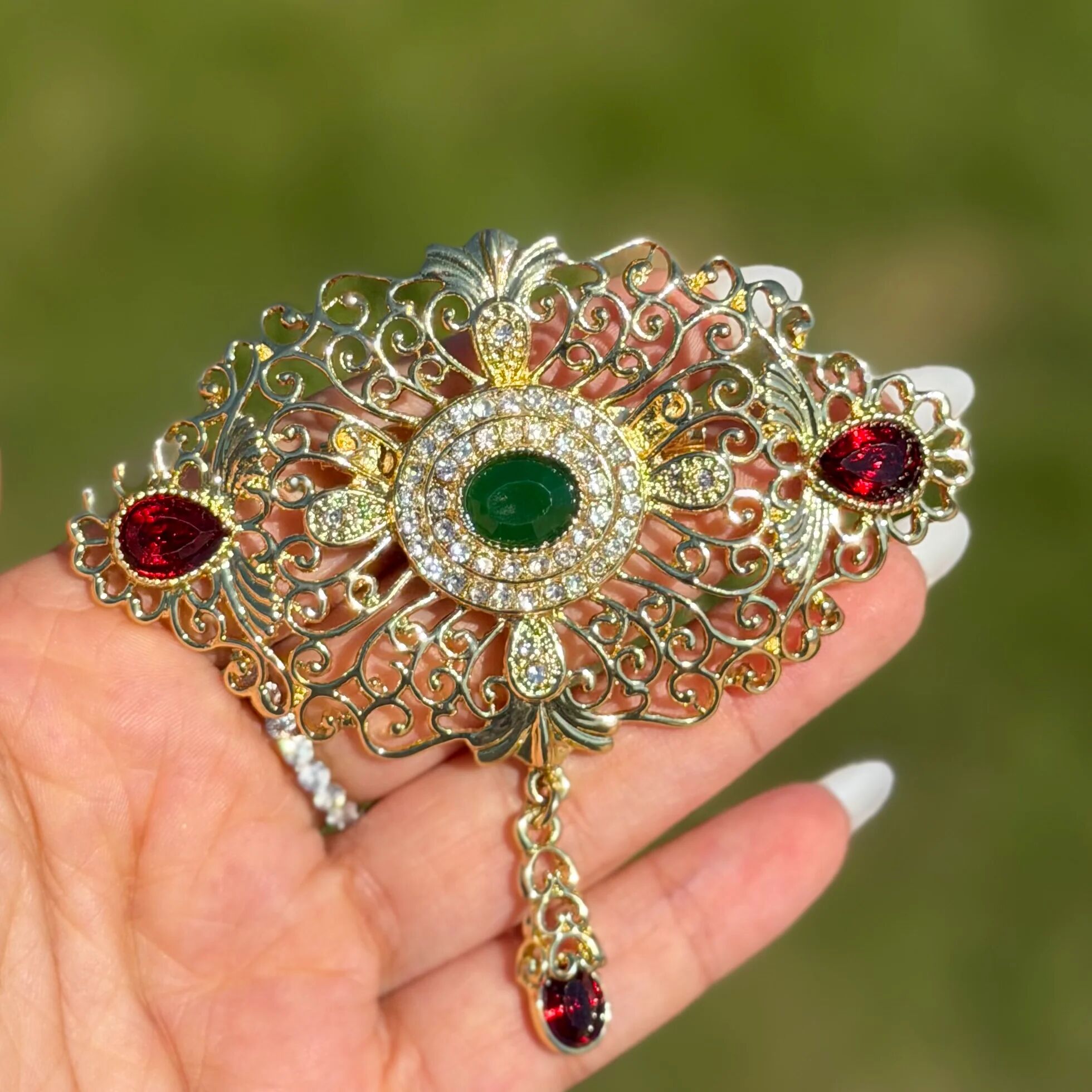 Broche Amira