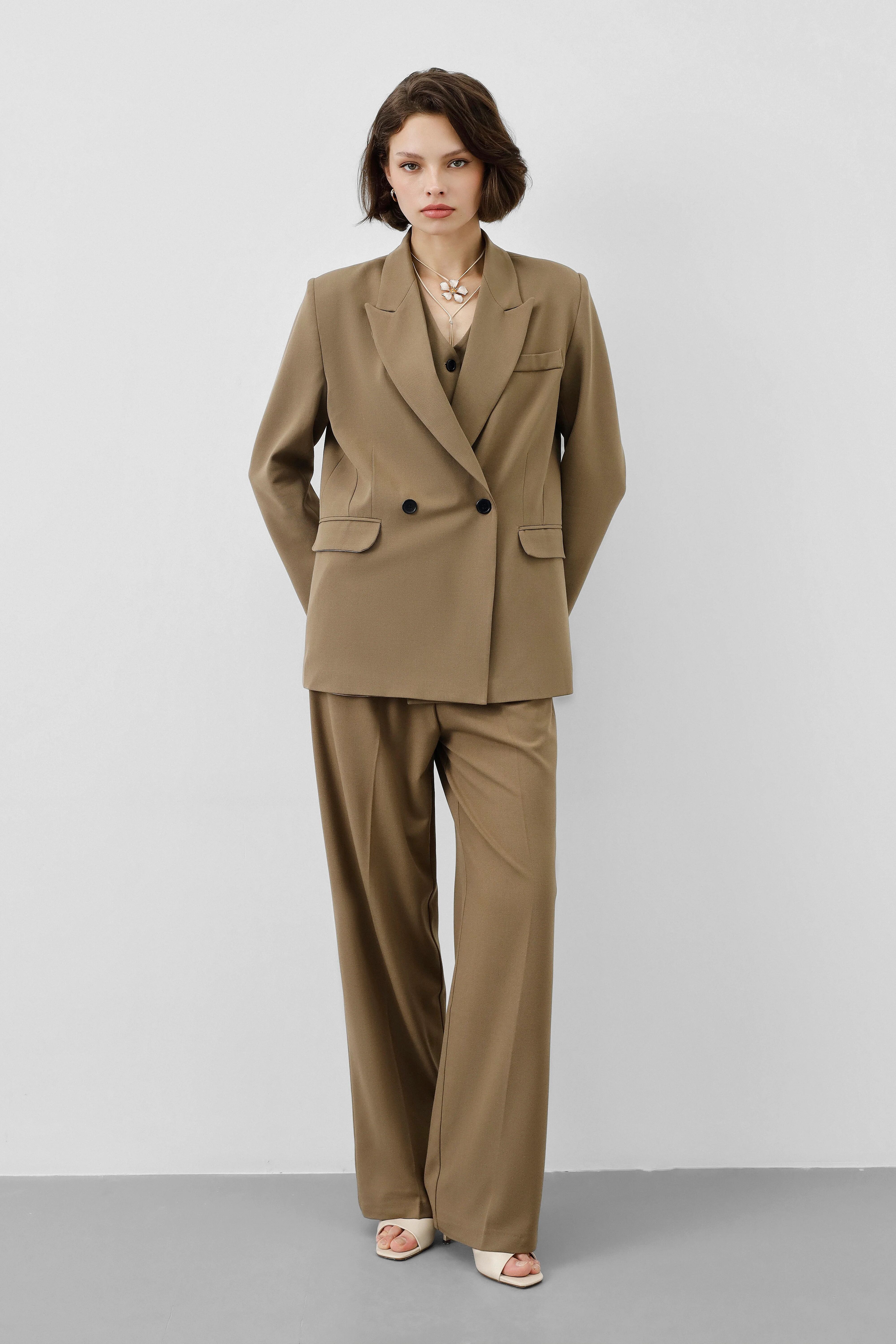 Ensemble Tailleur 3 Pièces  thumbnail 3