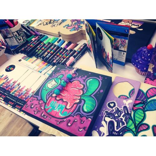Ensemble Artistique 13 Marqueurs Conique Peinture Pc-3m + Toile 30 X 40 Cm thumbnail 3