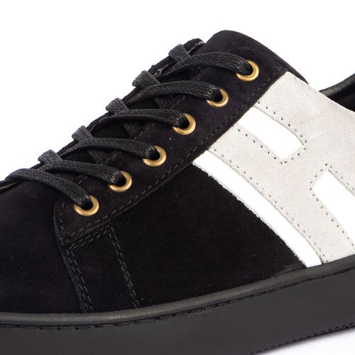 Baskets Basses D'urbano En Cuir Daim