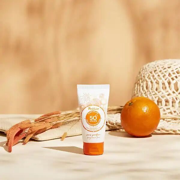 Fluide Solaire SPF50+ Texture Fluide Waterproof thumbnail 3