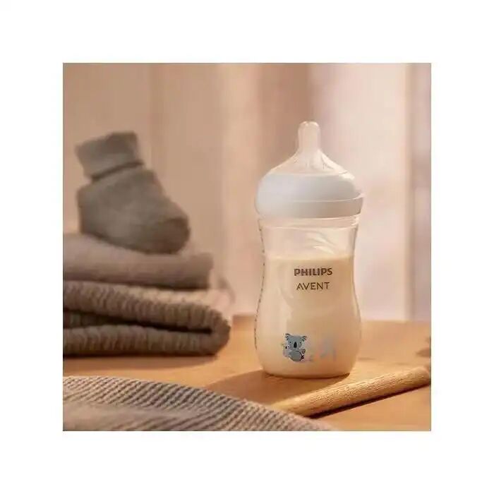 Natural Biberon Din Plastic Deco Girafe +1 Luni Cu Débit 3 - 260 Ml