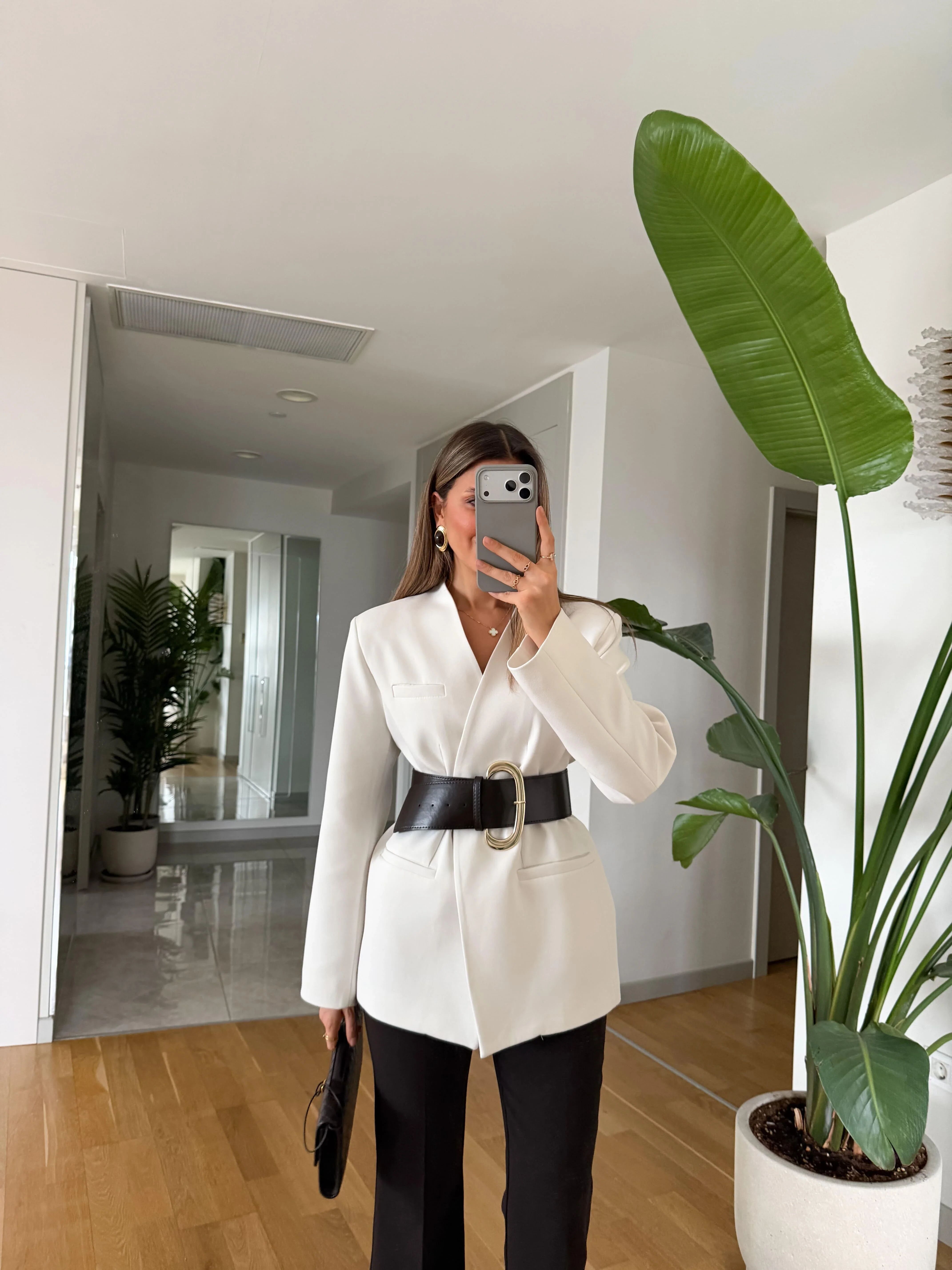 Blazer Aura