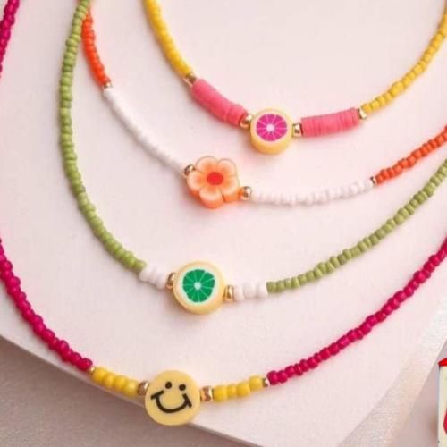 4 Colliers Emoji En Perles Colorées + Sticker Choose thumbnail 3