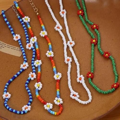 4 Colliers Choker Arc Green Blue White Flower Beads