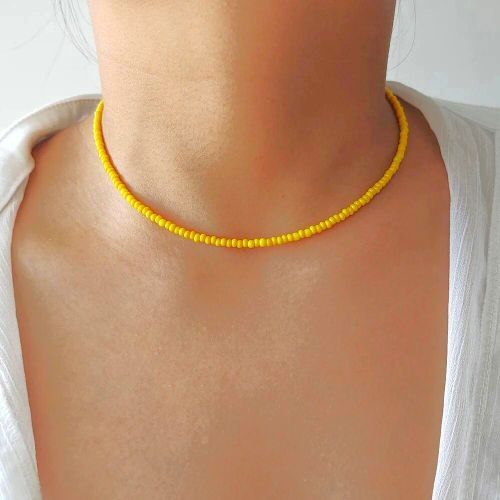 Collier Jaune Classique Et Simple thumbnail 3