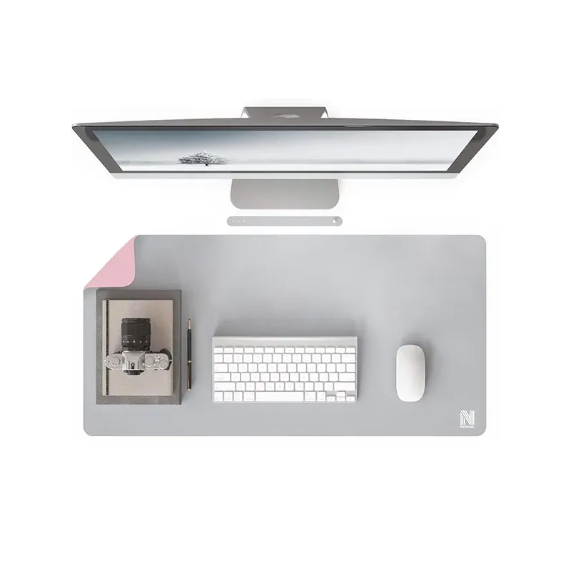 <p></p><p>Le <strong>Tapis de Souris Cuir Nova XL (Gris)</strong> offre une expérience de jeu optimale grâce à son <strong>revêtement en cuir double face</strong>. Avec des <strong>dimensions de 800 × 400 × 2 mm</strong>, il garantit une <strong>glisse fluide</strong> et un <strong>confort optimal</strong> pendant vos longues sessions de gaming. Idéal pour les gamers, il assure une performance de précision et une durabilité exceptionnelle.</p>