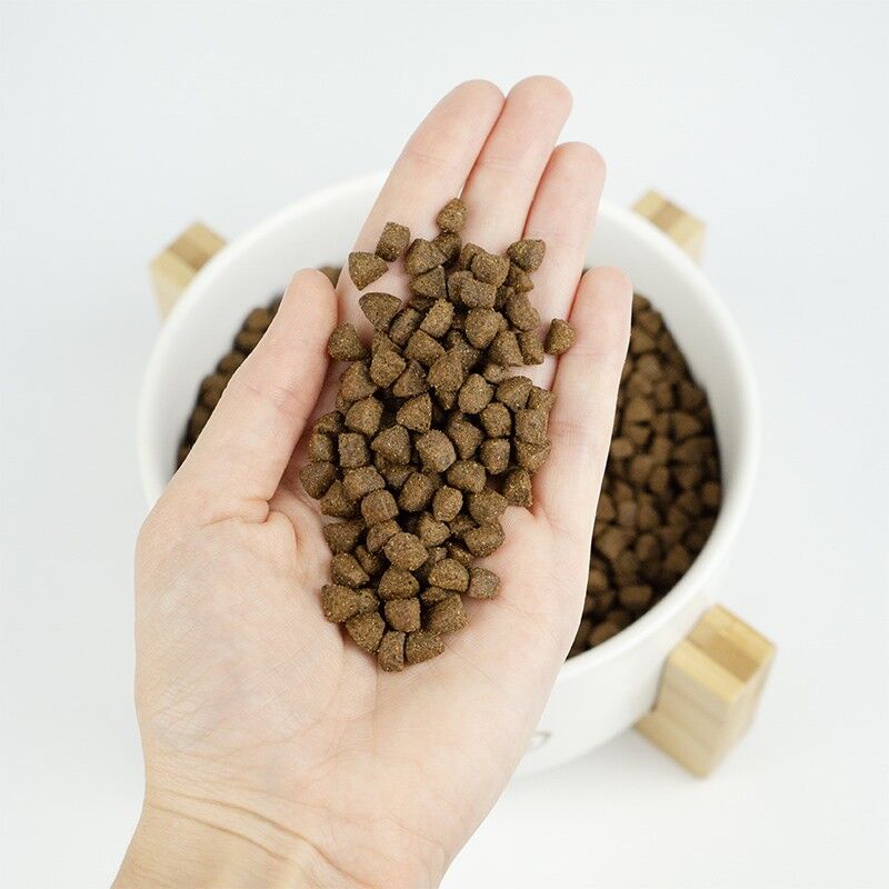 Croquette Chat Grain-free Light & Sterilisé Adult thumbnail 3