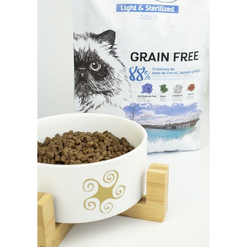 Croquette Chat Grain-free Light & Stérilisé Adult thumbnail 3