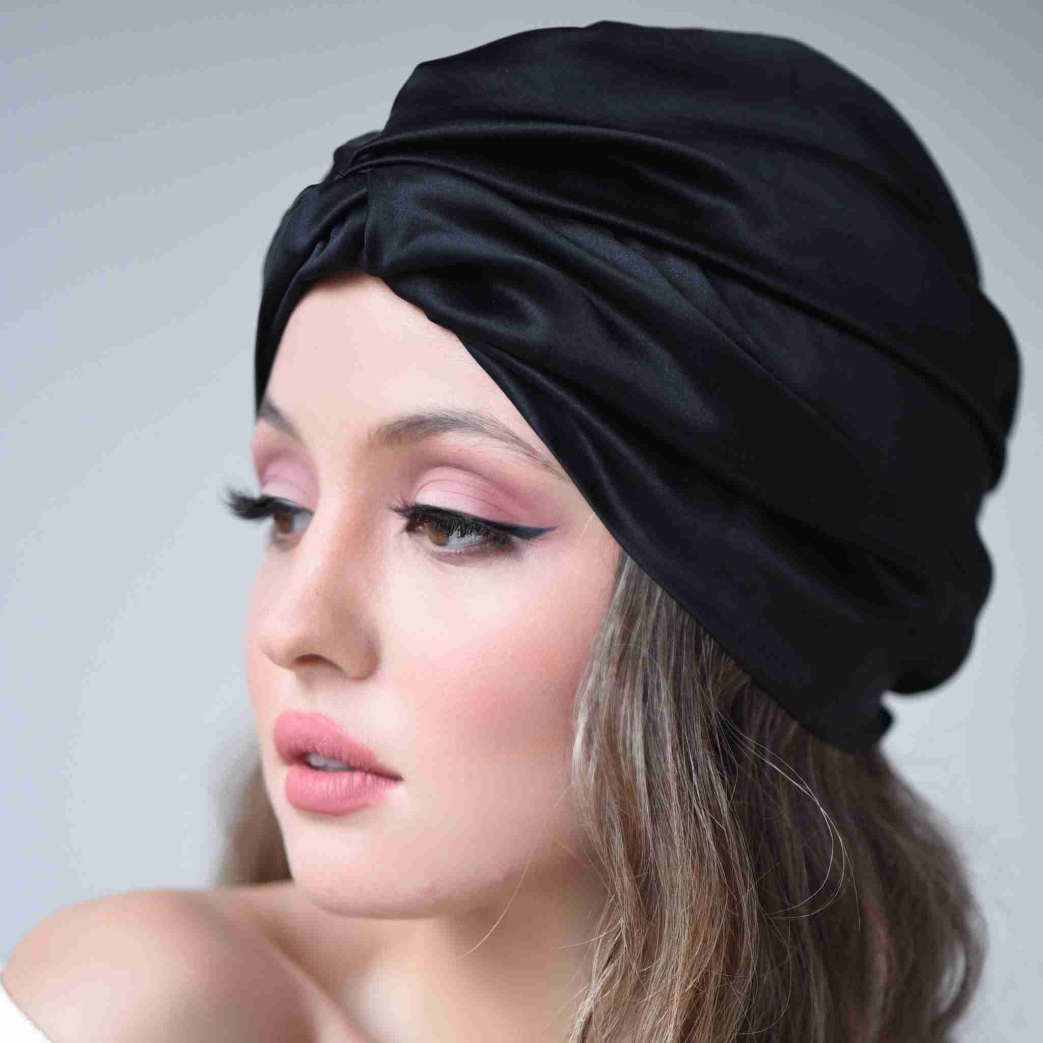 Turban En Soie thumbnail 4