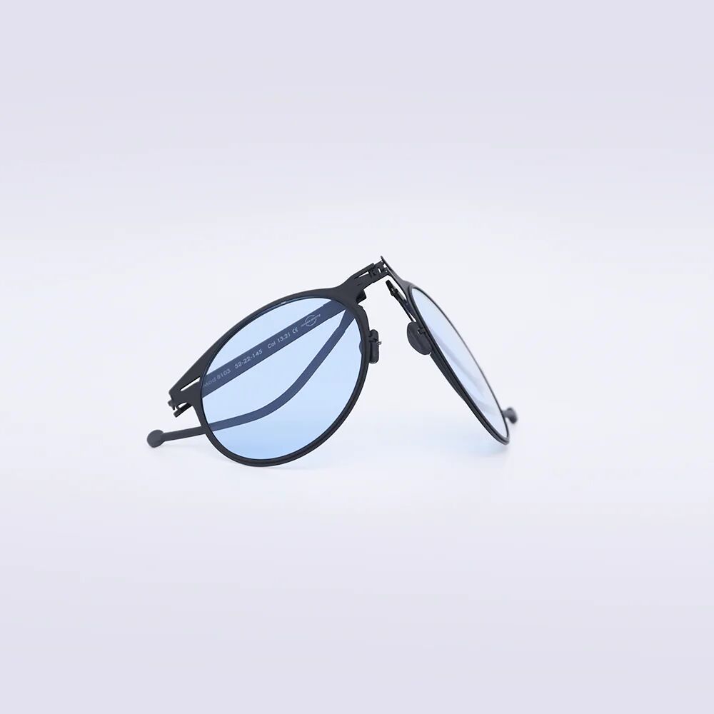 Riviera In Matte Black / Light Blue