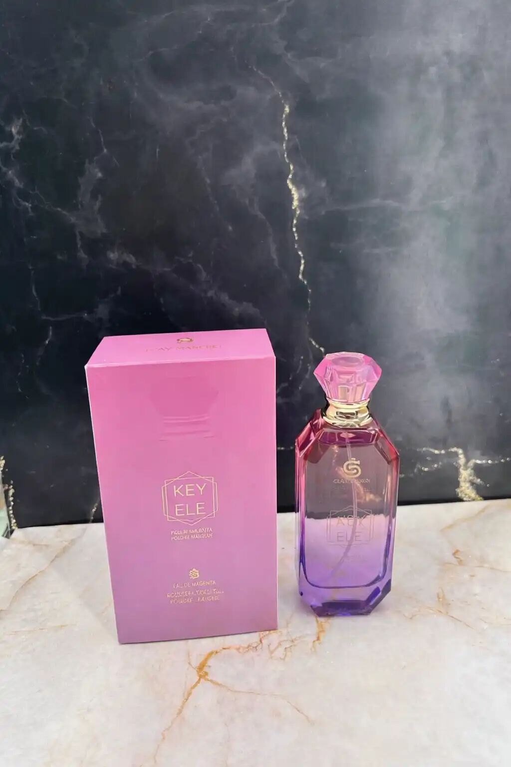 Gladenia - Eau De Magenta (100ml) - Élégance Florale & Audace