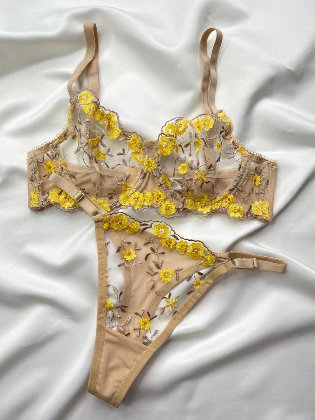 Fleur Dor - Sable Du Désert Et Jaune Maïs thumbnail 5