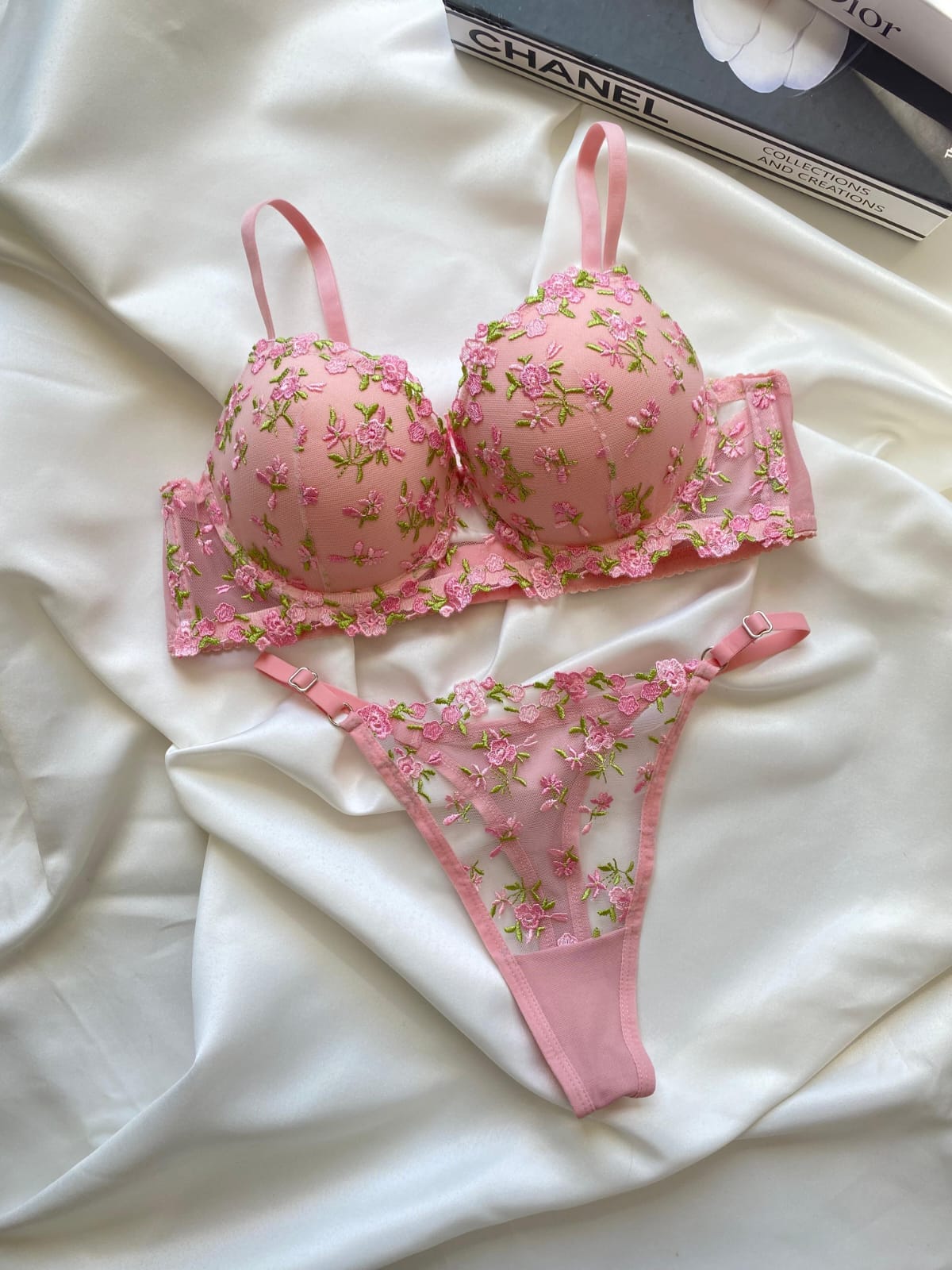 Ensemble Push-up Brodé 