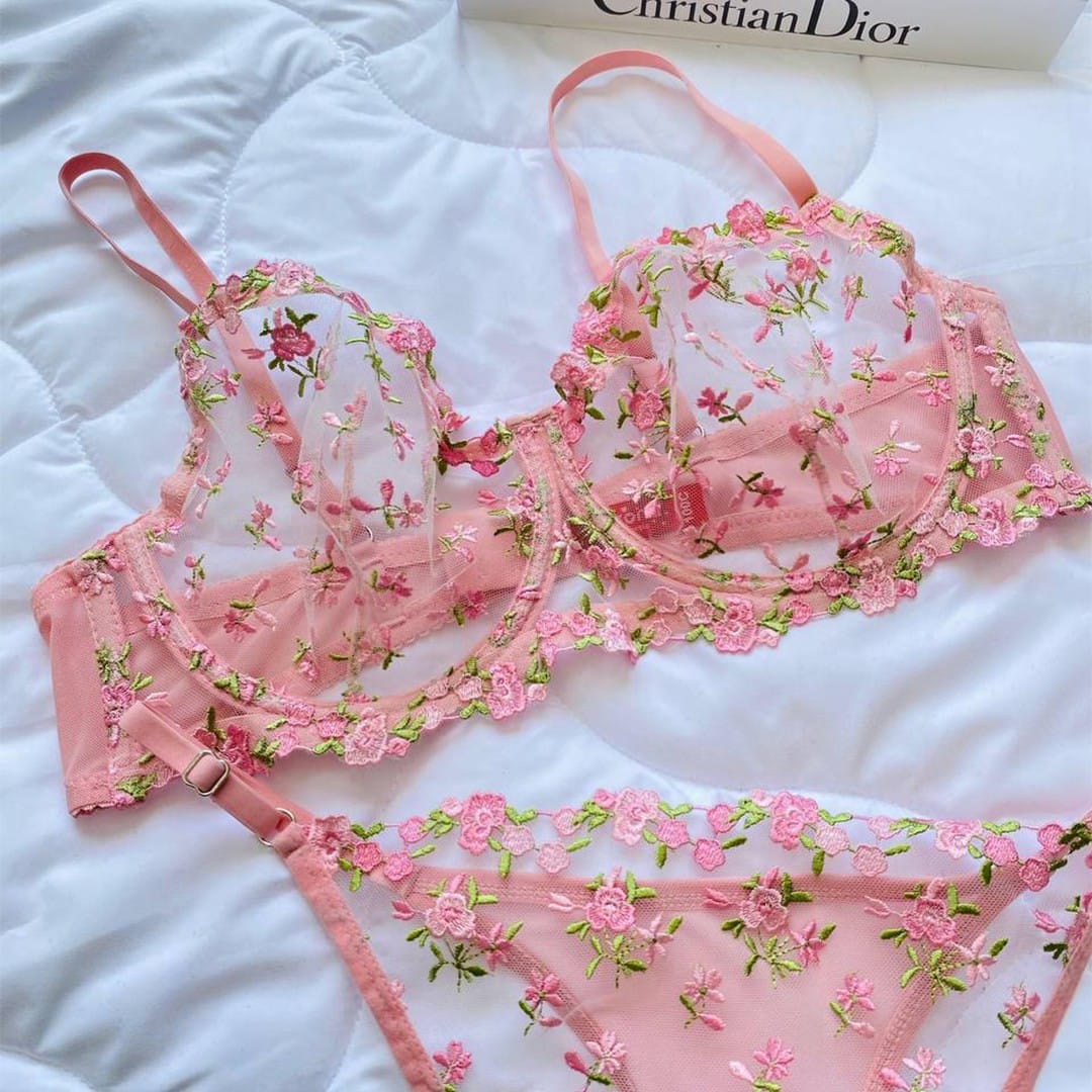 Dentelle Romantique - Rose Transparent