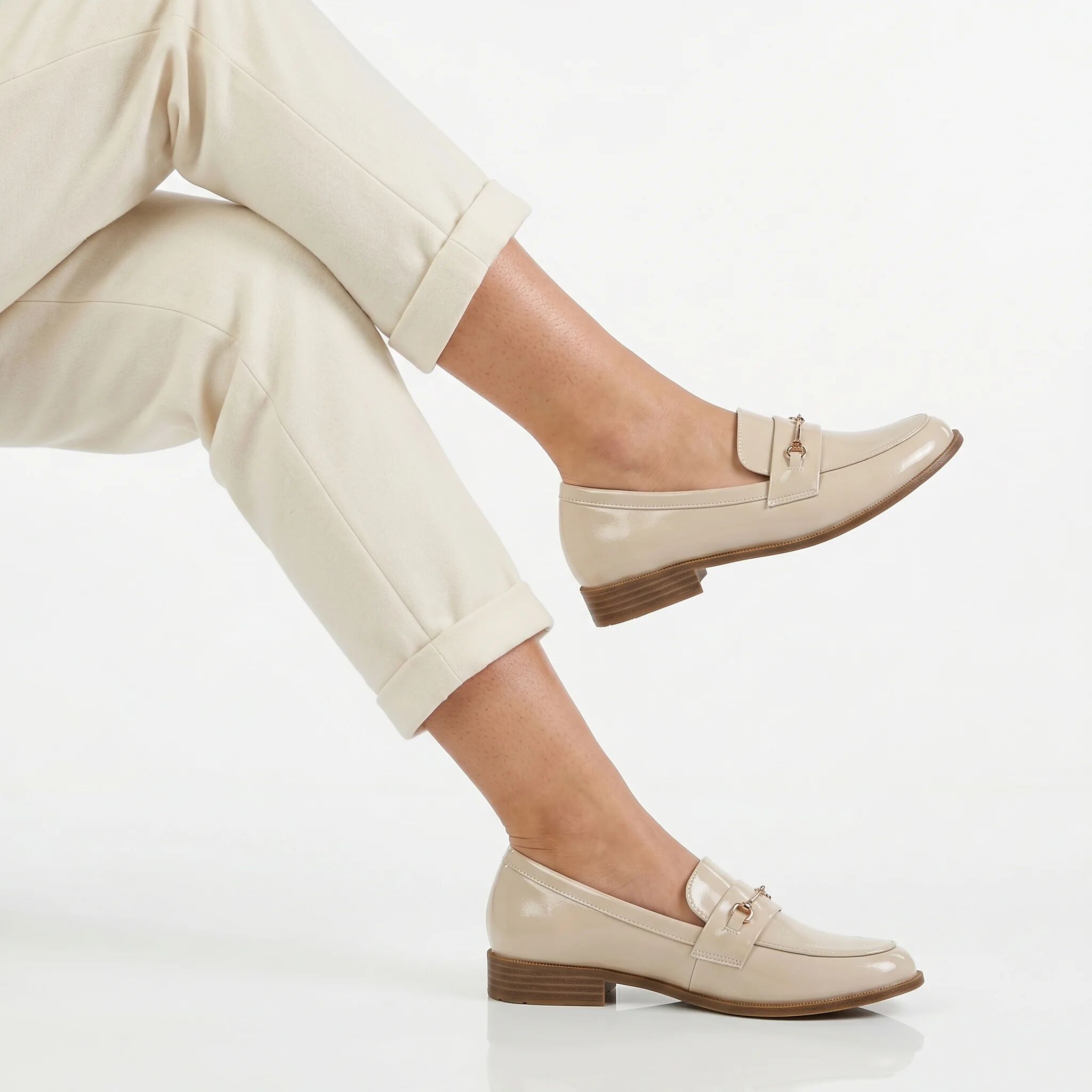 STELLA – Derbies thumbnail 1