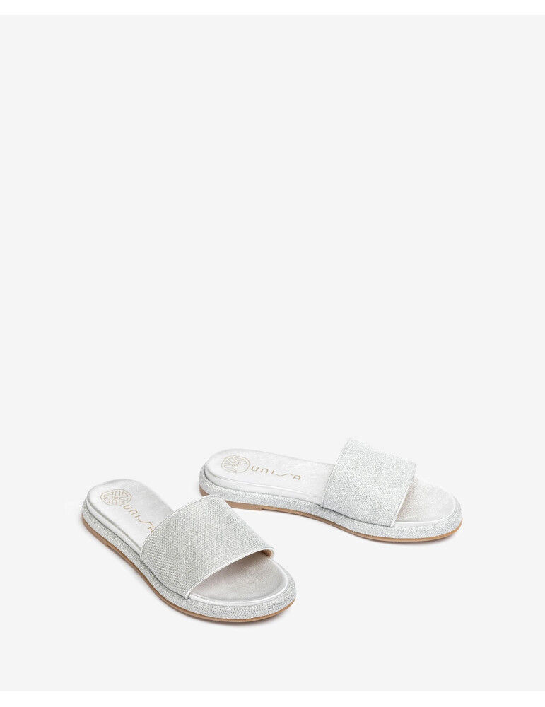 Mules Plates Avec Bande Large En Tissu Brillant