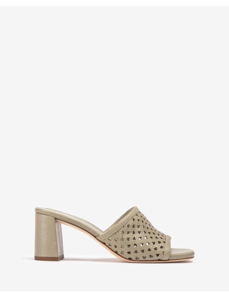 Mules À Large Empeigne En Cuir Perforé Vert thumbnail 1