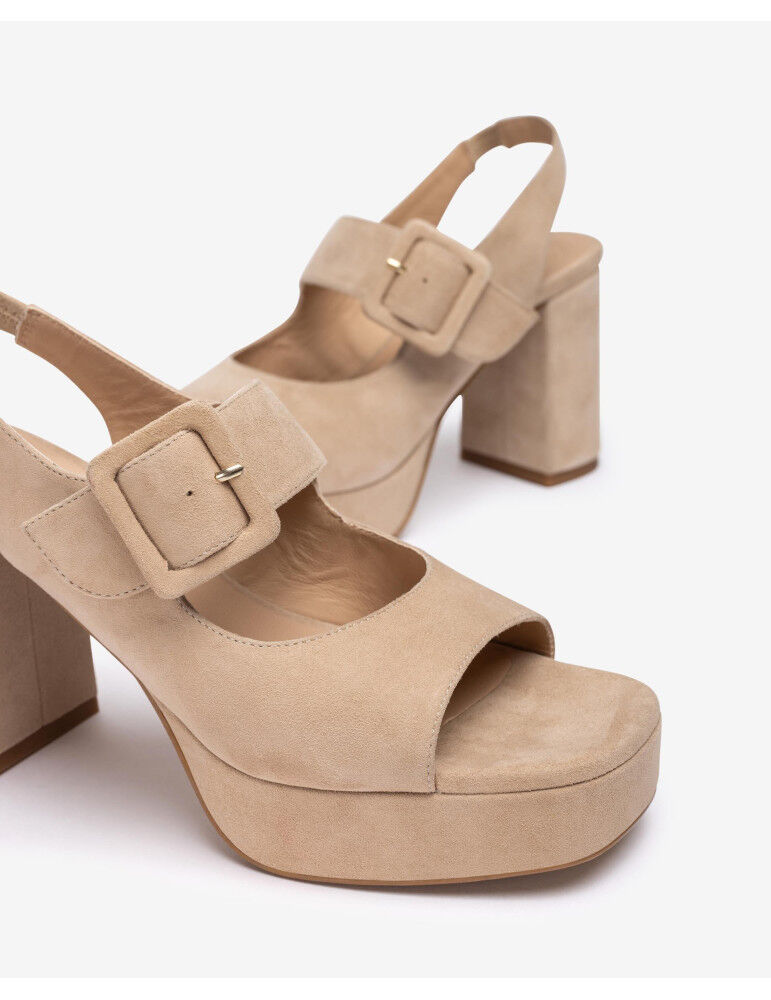 Sandales Avec Boucle Assortie En Daim thumbnail 4