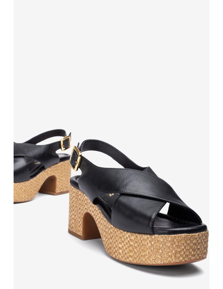 Sandales À Lanières Croisées Et Talon En Raphia En Cuir-black Noires thumbnail 4
