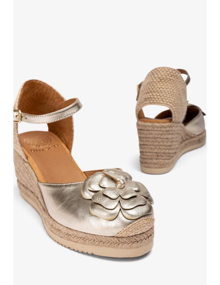 Espadrilles Avec Ornements Dorées thumbnail 4