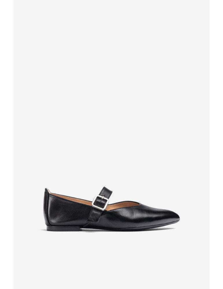 Babies À Bout Pointu En Cuir-black