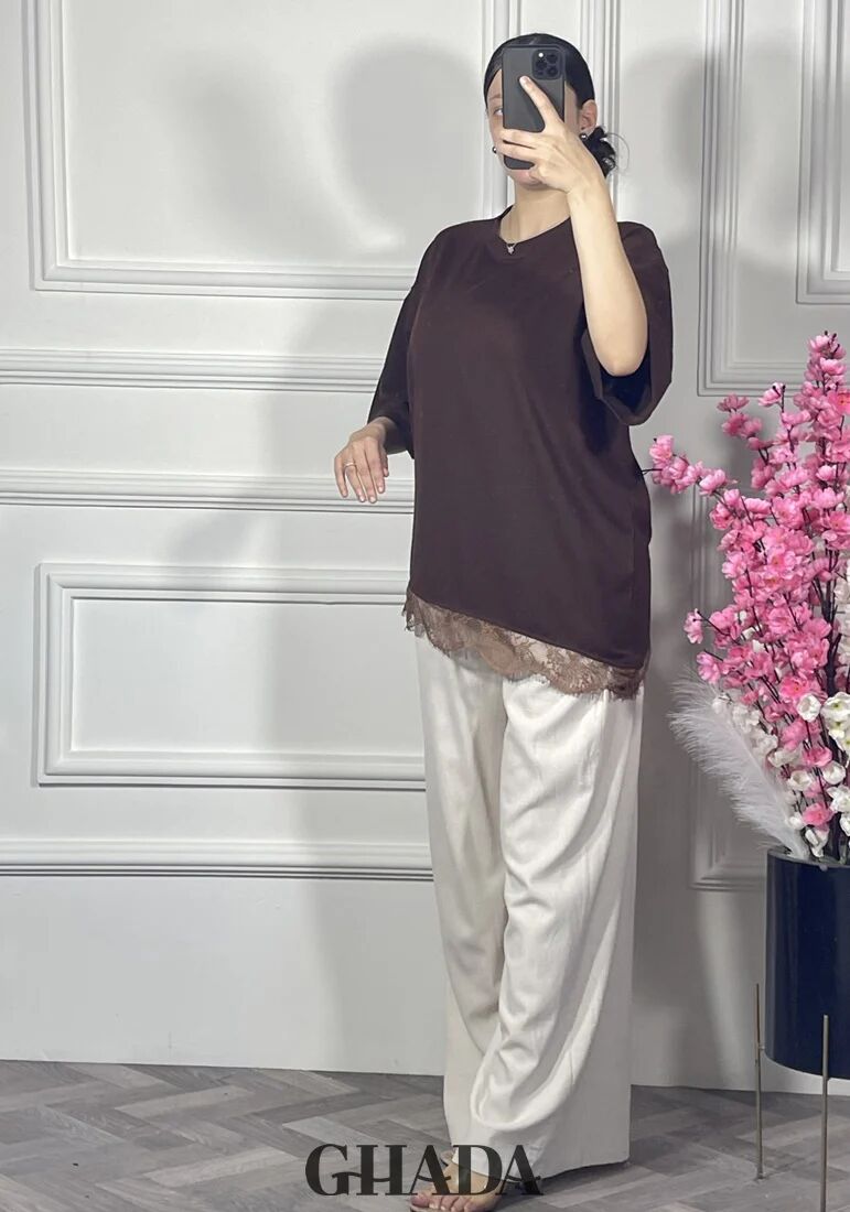 Pull Marron Avec Dentelle