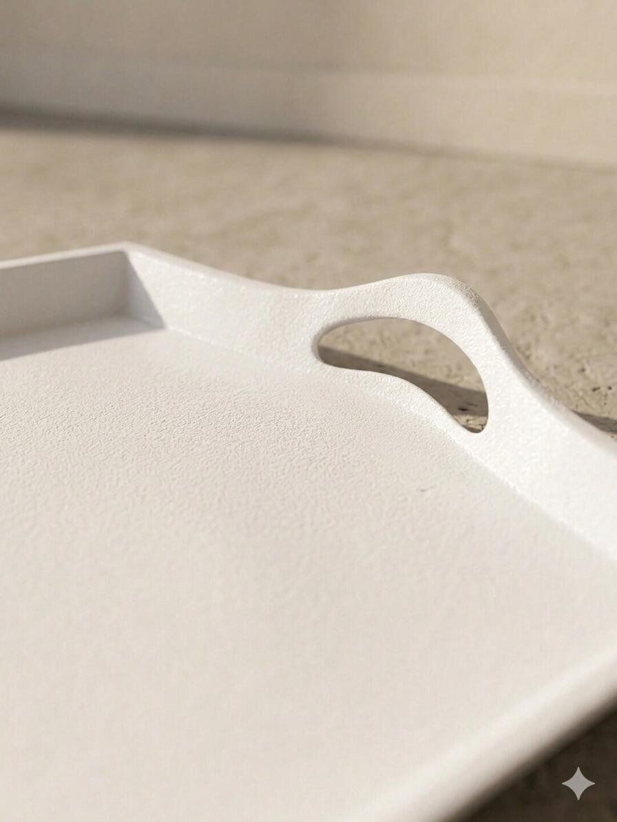 Lot De 2 Plateaux De Service 46 × 32 Cm – Plastique Rigide Blanc Mat thumbnail 3
