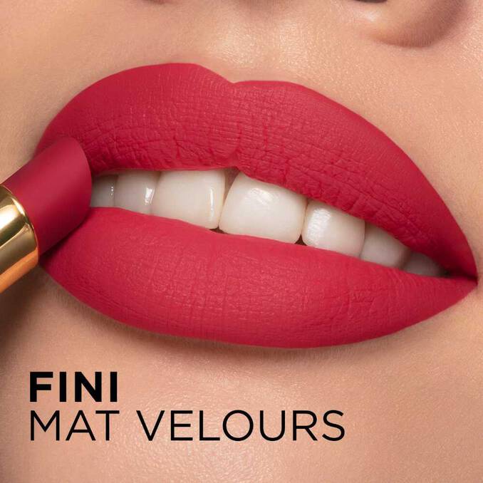 Rouge À Lèvres Color Riche Intense Volume - 188 Rose Activist thumbnail 4