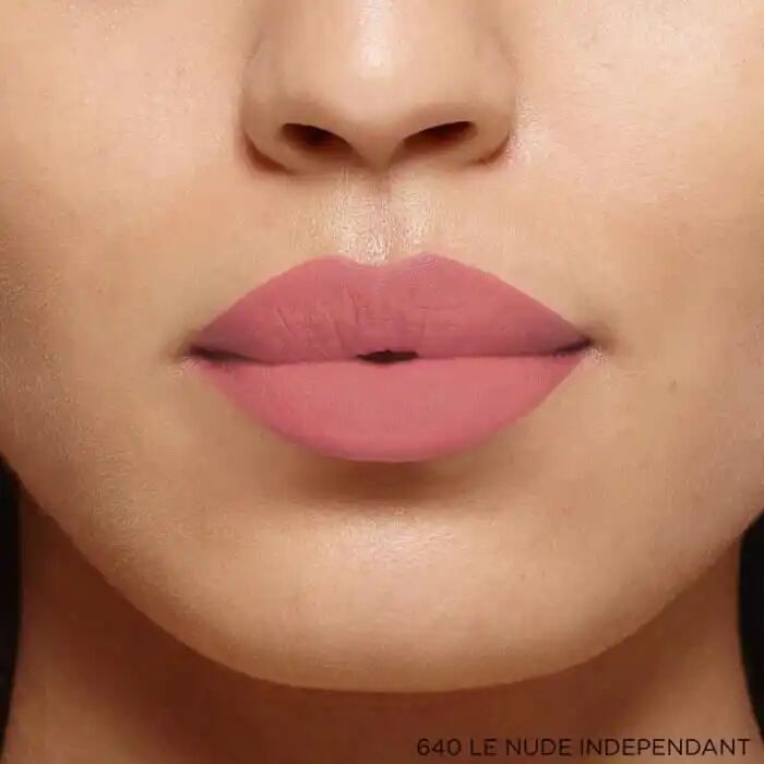 Rouge À Lèvres Color Riche Intense Volume - 640 Le Nude Independant thumbnail 3