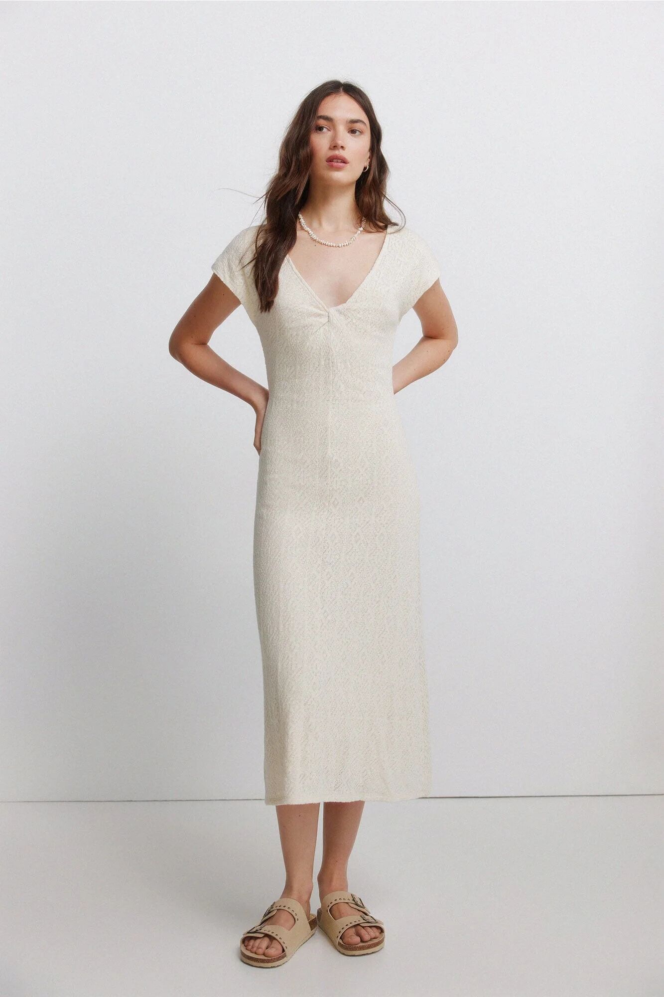 Robe Midi Crochet Col V Sandra
