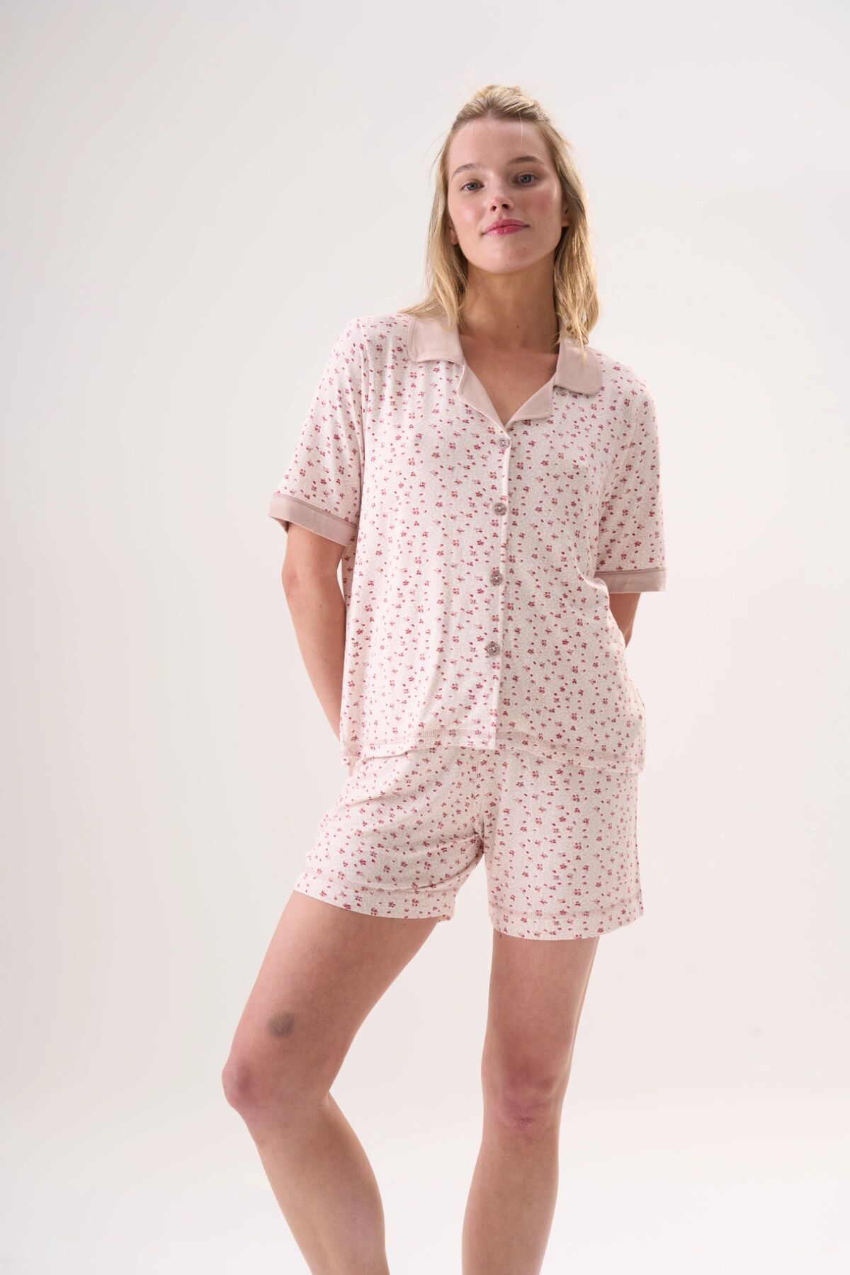 Ensemble De Pyjama 2 Pièces Rose Fleuri En Bambou