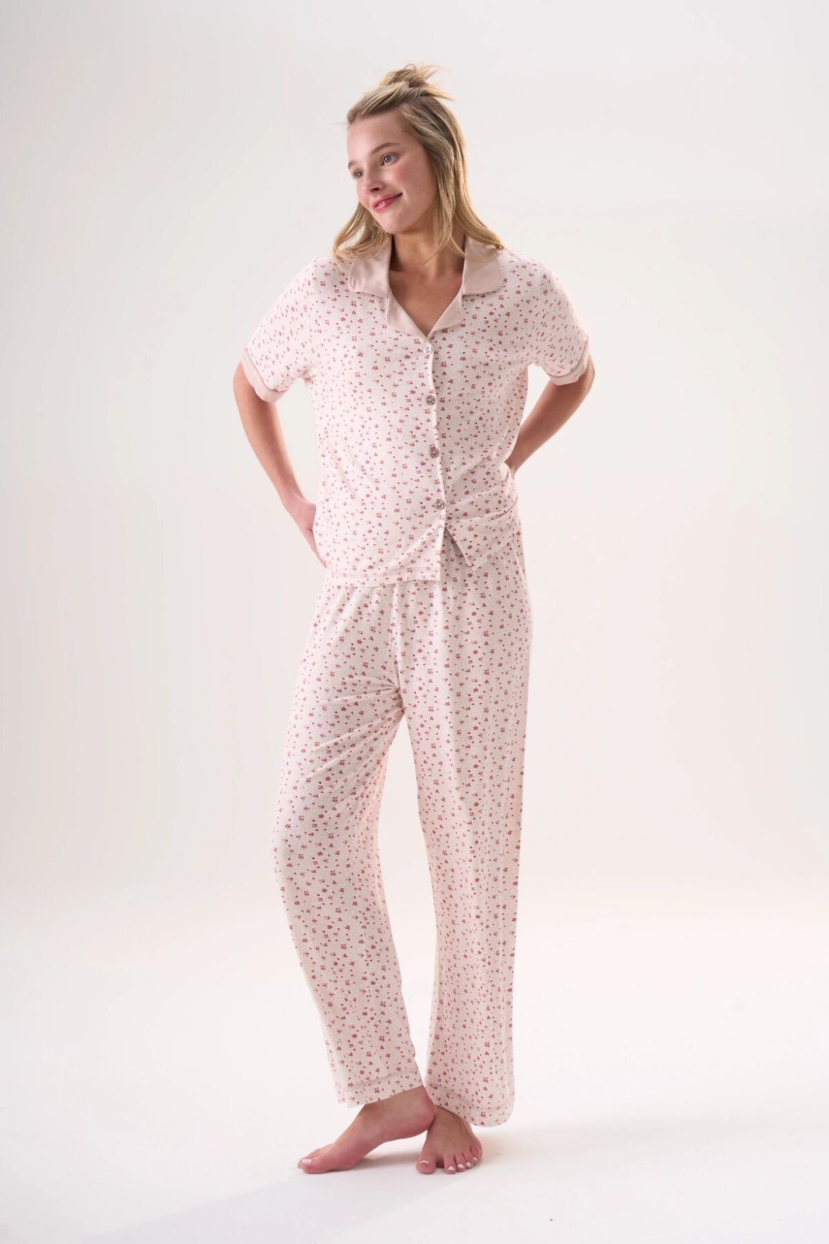 Ensemble De Pyjama Rose Fleuri Manches Courtes En Bambou thumbnail 4