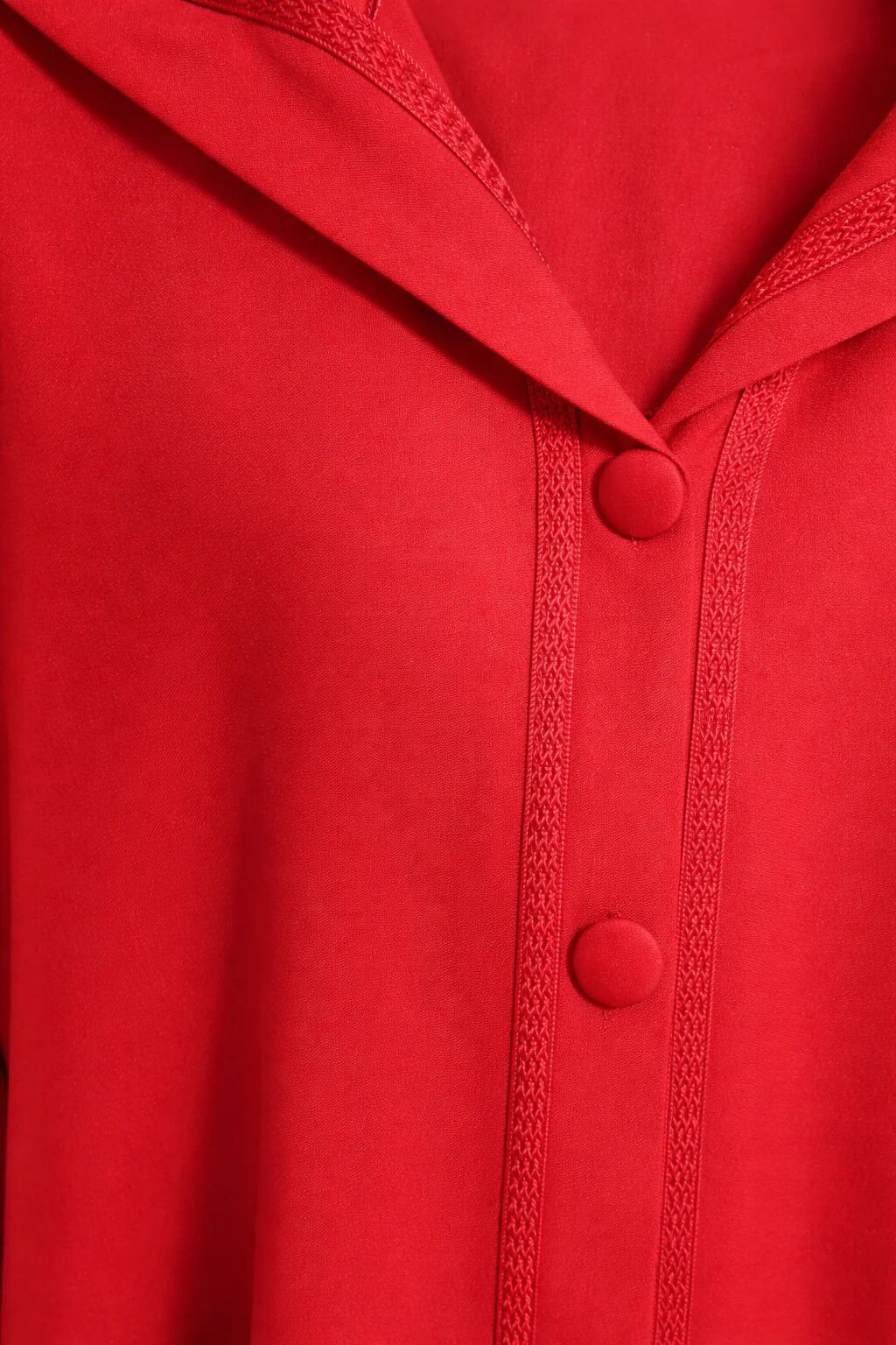 Red Kaftan thumbnail 3