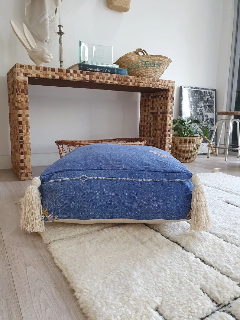 Sabra Pouf